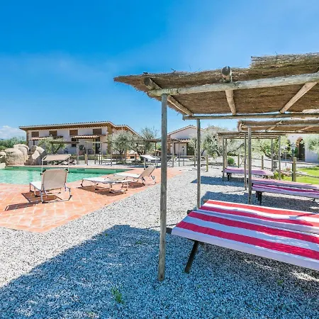 Apartment Saxum By Interhome Guardistallo